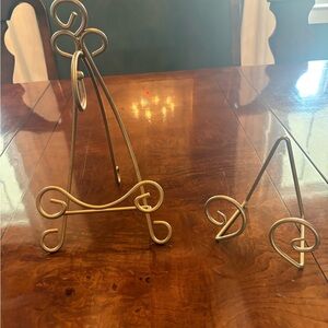 Gold Decorative Metal Display Easel - Home Accents